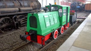 Material en el Museo (I): El tractor de Cementos Rezola