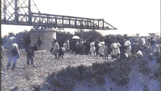 El Ferrocarril de Valencia a Villanueva de Castellón. 100 años.