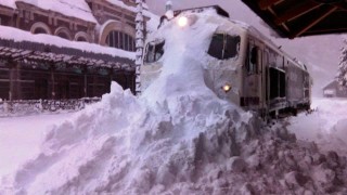 La nieve paraliza algunas líneas ferroviarias en España