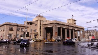 Bucarest, Gara de Nord: un potente ferrocarril occidental en un país del Este europeo