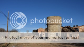 FOTOGRAFÍA --- Estación de Vivel del Río