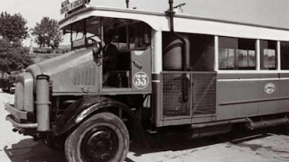 Los autobuses a gasógeno en la posguerra barcelonesa