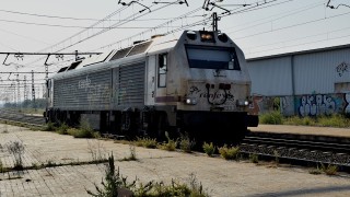 FOTOGRAFÍA --- Locomotora serie 333