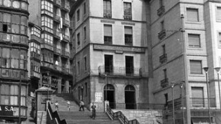 De bilbao a lezama, 125 años de historia sobre carriles (i)