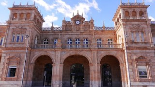 En tren a Zamora, en poco más de una hora. La ciudad tres veces transformada por el ferrocarril