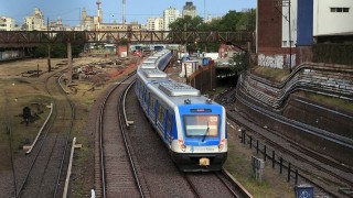 El Tren Sarmiento reanudo servicios
